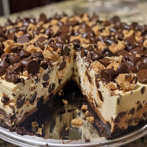 Skinny Twists | No-Bake Chocolate Chip Cookie Dough Cheesecake | Facebook Cookie Cake Cheesecake, Cupcake Recipes Uk, Chocolate Chip Cookie Dough Cake, Chocolate Chip Cookie Dough Cheesecake, Cookie Dough Crust, Refreshing Recipes, Cheesecake Ingredients, Cookie Dough Cheesecake, Cookie Dough Cake