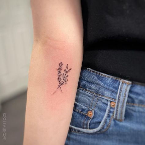 Kori Millhimes on Instagram: “tiny little lavender & olive branch for Brianna 🌿 . . . . #tattoo #tattoos #tattoosofinstagram #tatt #tattooideas #tattooart #tattoodesign…” Rosemary Tattoo, Olive Branch Tattoo, Lavender Tattoo, Branch Tattoo, Small Pretty Tattoos, Subtle Tattoos, Line Tattoos, Olive Branch, Pretty Tattoos