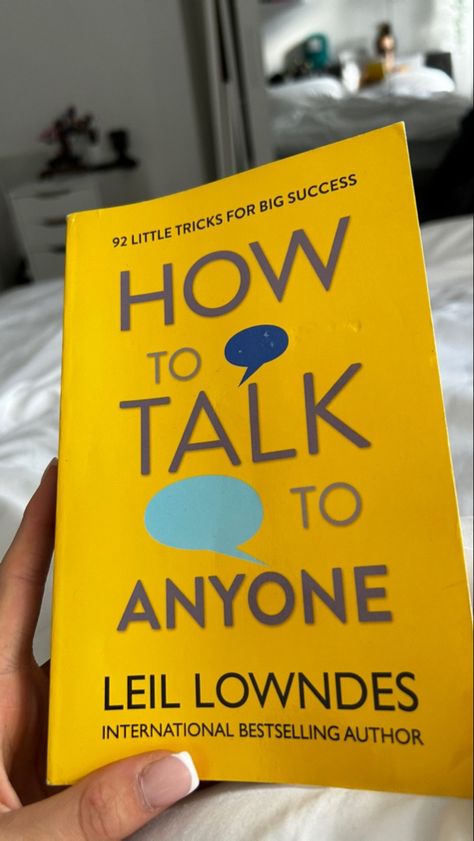 how to talk to anyone leil lowndes Empowering Books, Best Self Help Books, Healing Books, Books To Read Nonfiction, Relationship Books, Self Development Books, Unread Books, How To Talk, Recommended Books To Read