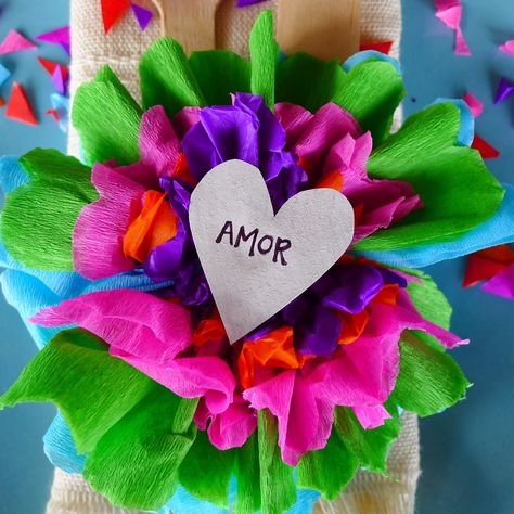 Valentine's Day Tabletop Ideas using Paper Flowers Mexican Valentines Day Decor, Mexican Valentines Day, Mexican Valentines, Mexican Fiesta Decorations, Cardboard Creations, Candy Toys, Day Of The Dead Party, Valentines Day Decor, Toilet Paper Rolls