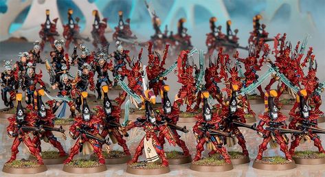 Warhammer 40,000 Faction Focus: Ynnari - Warhammer Community Warhammer 40k Aeldari, Eldar Craftworld, Aeldari 40k, 40k Dark Eldar, 40k Paint Schemes, Craftworld Eldar, Warhammer 40k Eldar, Eldar 40k, Warhammer Eldar