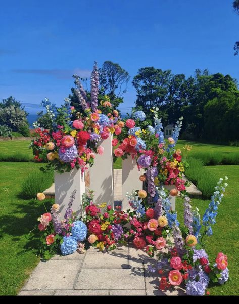 Wedding Arch With Lights, Arch With Lights, Birthday Party Decoration Ideas, Panel Backdrop, Wildflower Wedding Theme, Flower Backdrop Wedding, Party Decoration Ideas, Dream Wedding Decorations, Bright Wedding