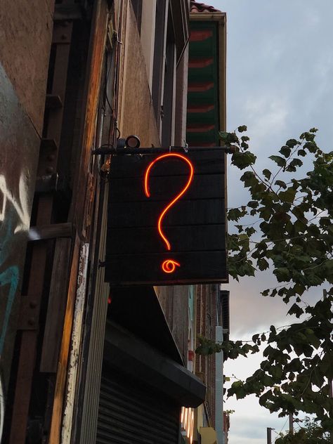 Question mark neon sign Question Mark Aesthetic Background, Twilight Book, Question Sign, Everything And Nothing, Sound Healing, Book Projects, The More You Know, Question Mark, Artistic Photography