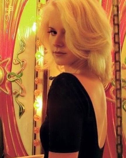 Lizzy Grant Aesthetic, Lana Rey, Lizzy Grant, Elizabeth Grant, Queen Mother, Lana Del Ray, Coney Island, Living Legends, Her Music