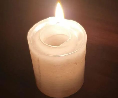 Spiral Wick Candle Diy, Diy Spiral Candle, Spiral Candle, Velas Candles, Spiral Candles, Candle Crafts Diy, Candle Craft, Spiral Pattern, Homemade Candles