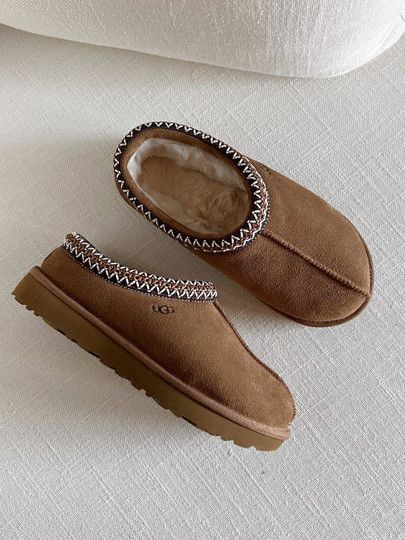 Cute Uggs, Slippers Outfit, Ugg Tasman Slippers, Preppy Shoes, Ugg Tasman, Sheepskin Slippers, Suede Slippers, Cute Nike Shoes, Ugg Slippers