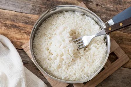 How to Cook Rice Perfectly Every Time White Rice Recipes, Cooking Jasmine Rice, Cook Rice, Perfect Rice, Arroz Frito, Rice Side Dishes, How To Cook Rice, Sticky Rice, Jasmine Rice