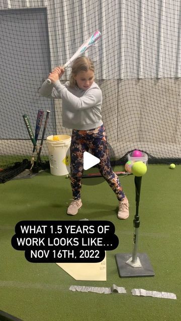 Holly Hoelting on Instagram: "CONSISTENCY 👏🏼  Yes, playing in games is great… going to lessons is great… BUT putting work in ON YOUR OWN or with a parent/teammate is the separation between GOOD hitters and GREAT hitters!   #getbettertoday #hitting #softball #practice" Softball Outfits Women, Softball Plays, Kids Softball, Softball Hitting, Softball Practice, Womens Workout Shoes, Womens Workout, Outfits Woman, Perfect Leggings