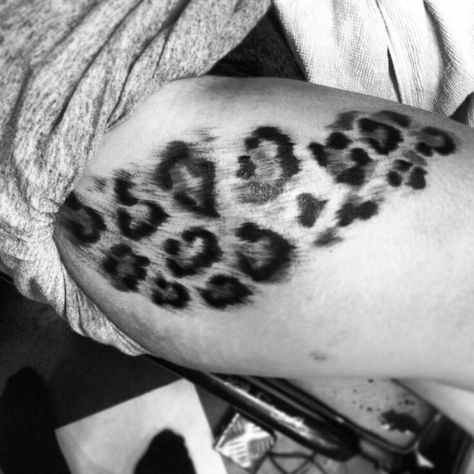 Animal Print Tattoo, Cheetah Print Tattoos, Leopard Print Tattoos, Cheetah Tattoo, Leopard Tattoo, Tattoo On Leg, Leopard Tattoos, Muster Tattoos, Black Leopard Print