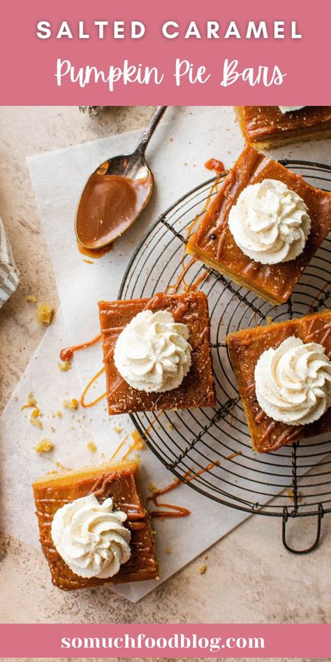 If you need an alternative to the classic pumpkin pie recipe, these salted caramel pumpkin pie bars are delicious, easy, and so perfect for Thanksgiving! Caramel Pumpkin Pie, Pumpkin Cooking, Fall Lunch, Baking Pumpkin, Classic Pumpkin Pie Recipe, Pumpkin Pie Bars Recipe, Pie Bars Recipe, Dinner Fall, Breakfast Baking