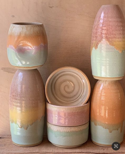 Pastel Glaze Ceramic, Ceramic Glazing Ideas, Clay Glaze Ideas, Glaze Ideas Ceramics, Ceramics Glaze Ideas, Rainbow Ceramics, Pottery Glazing Ideas, Ceramic Glaze Ideas, Pastel Ceramics