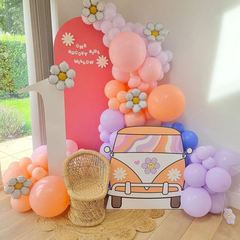 The vintage bus cut out is a nice touch! Groovy One Birthday, 2 Groovy, Hippie Birthday Party, Retro Birthday Parties, Groovy One, Vintage Bus, Hippie Birthday, Retro Birthday