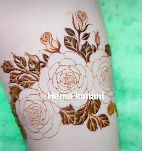 Mehndi Learning, 3d Mehndi, Mehandi Tutorial, Flower Mehndi Design, Henna Flowers, Hand Practice, Flower Mehndi, Design Mehndi, Legs Mehndi Design