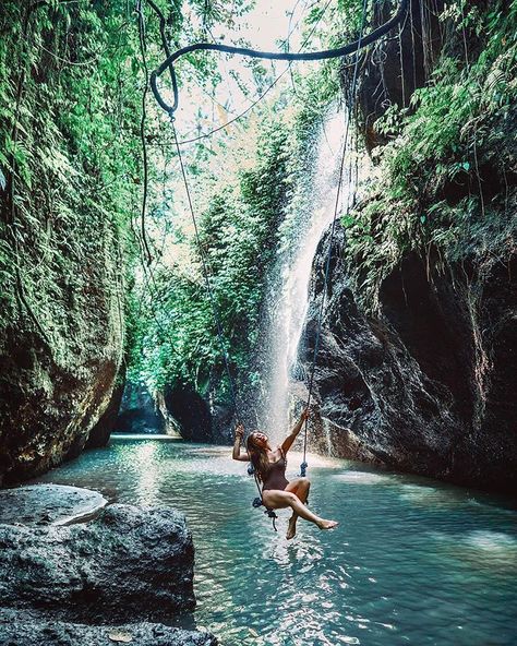 Found a very fun swing in this hidden waterfall lagoon ❤ · Besides the beach, Bali also has an idyllic waterfall. One of waterfalls in Bali… Jungle Temple, Luxury Lifestyle Travel, Bali Vacation, Photography Beach, Dream Travel Destinations, Bali Travel, Lombok, Beautiful Places To Travel, Elba