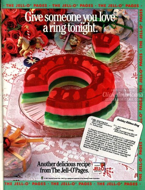 A Christmas-themed molded Jello ring in red and green colors Jello Mold Recipes Vintage, Tupperware Jello Mold Recipe, Ribbon Jello, Jello Recipes Christmas, Layered Jello Recipe, Jello Mold Recipes, Green Jello, Jello Salads, Layered Jello