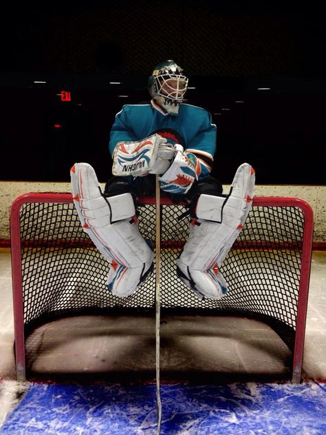 Goalie sitting on net Hockey Aesthetic Goalie, Hockey Goalie Senior Pictures, Senior Picture Ideas Hockey, Field Hockey Goalie Aesthetic, Saxon James, Boys Senior Picture Ideas, Field Hockey Goalie, Ice Hockey Goalie, Hockey Aesthetic