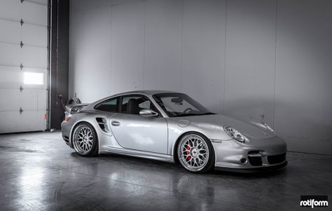 Porsche 997 Turbo, 997 Turbo, Porsche 997, Vintage Porsche, Moto Bike, Porsche Cars, Whippet, Amazing Cars, Cool Cars