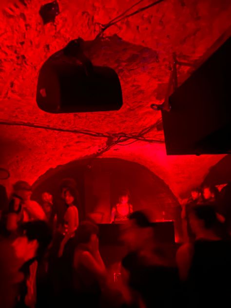 Berlin Clubbing Aesthetic, Russian Club Aesthetic, Nyc Jazz Club, Berlin Club Aesthetic, Underground Club Aesthetic, Paris Clubs, Berlin Clubbing, Berlin Nightclub, Clubs In Paris