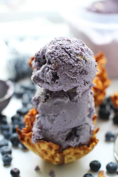 Blueberry Butter Cookie Gelato with Homemade Waffle Cone Cups - Cooking for Keeps Ice Cream Cones Recipe, Blueberry Butter, Scoops Of Ice Cream, Waffle Bowl, Gelato Recipe, Gelato Ice Cream, Buttery Shortbread Cookies, Homemade Waffles, Dessert Aux Fruits