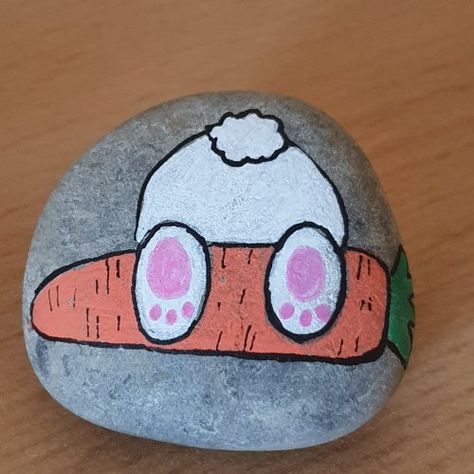 Bunny Painted Rocks, Easter Rock Painting, Easter Rocks Painting Ideas, Easter Rocks, Spring Rock Painting Ideas, Easter Rock Painting Ideas, Funny Painted Rocks, Fun Easter Crafts, Rabbit Painting