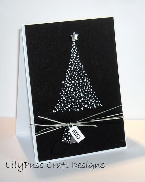 LilyPuss Cards Black Christmas Cards, Christmas Family Photoshoot, Large Tree, New Obsession, Homemade Christmas Cards, Christmas School, Christmas Card Crafts, Diy Christmas Cards, Card Making Techniques