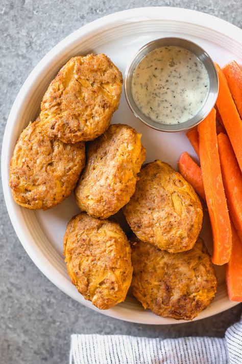 Butternut Squash Chicken Nuggets: Whole30, Paleo, Low Carb, GF - Whole Kitchen Sink Butternut Squash Chicken, Butternut Squash Baby Food, Squash Patties, Whole30 Sweet Potato, Butterfly Chicken, Sweet Potato Chicken, Chicken Baby Food, Butternut Recipes, Easy Butternut Squash