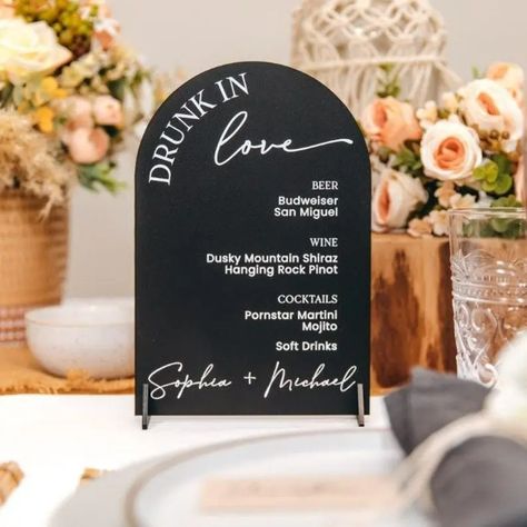 The Best Wedding Cocktail Ideas: Signature Wedding Drinks & Expert Tips - hitched.co.uk Drunk In Love Bar Sign, Elegant Engagement Party Ideas, Wedding Signature Drinks, Drinks Sign, Minimalist Wedding Decor, Wedding Drinks, Gin Bar, Hill Wedding, Drunk In Love