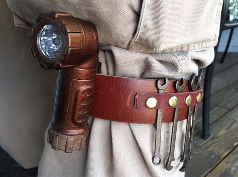 Steampunk Leg Tool Belt by Lordmason666.deviantart.com on @DeviantArt Steampunk Engineer, Mechanics Aesthetic, Steampunk Plague Doctor, Steampunk Mechanic, Steampunk Diy Crafts, Steampunk Festival, Dnd Items, Character Board, Roleplay Characters