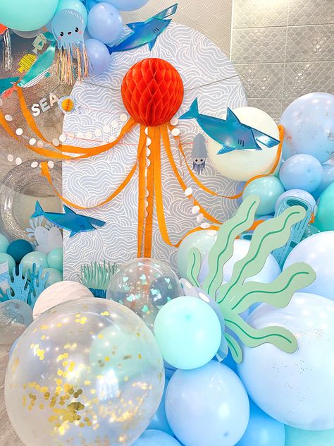 Ocean Animal Party, Sea Animals Birthday Party Ideas, Sea Animal Birthday, Boho Event, Birthday At Home, Octonauts Birthday Party, Sea Party Ideas, Happiness Comes In Waves, Ocean Birthday