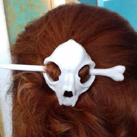 Animal Skull Hair Pin, Bone Hair Accessories, Bone Hair Pin, Bone Witch Costume, Ceramic Hair Accessories, Skeleton Accessories, Bone Hair Clip, Skull Hair Clip, Clay Hair Clips