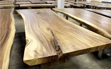 tisch-selber-bauen-tisch-selbst-bauen Cheap Tables, Dining Tables Round, Diy Esstisch, Round Dining Tables, Wood Slab Table, Cheap Table, Wood Interior Design, Dining Design, Slab Table