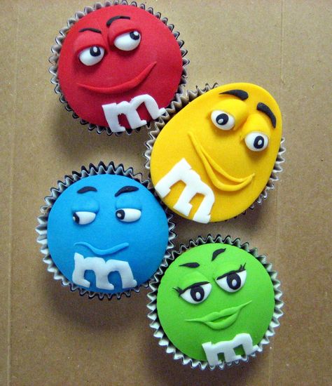 Mm Cupcakes, M M Cupcakes, Cupcakes Bonitos, Cookies Cupcake, Cake Templates, Cupcake Wars, Cupcakes Decorados, Creative Cupcakes, Cupcake Art