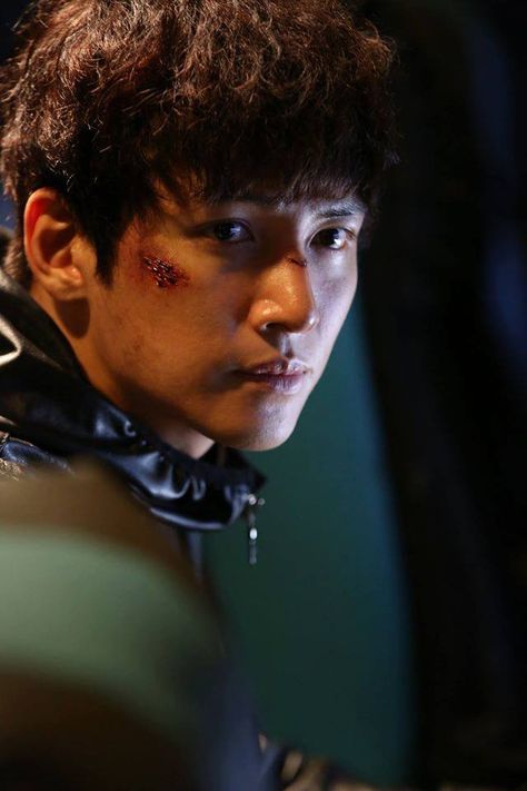 Ji Chang Wook in _Fabricated City_ 2017 Kwon Yoo Fabricated City Korean Movie, Fabricated City, Asian Movies, Chang Wook, Tumblr Boys, Ji Chang Wook, Korean Model, Thai Drama, Korean Actors