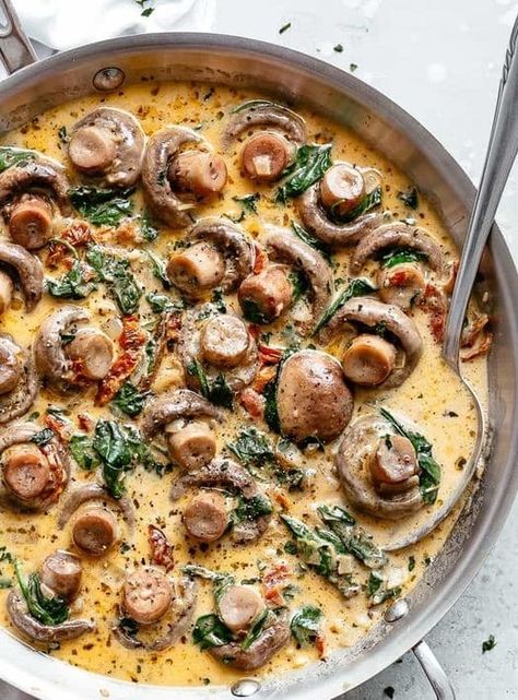 Creamy Garlic Butter Tuscan Mushrooms - Dieter24 Tuscan Mushrooms, Diner Recept, Fermented Vegetables, Garlic Butter Sauce, Garlic Mushrooms, Mushroom Risotto, Creamy Mushrooms, Creamy Garlic, Vegetarian Recipes Dinner