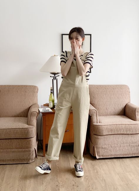 Korean College Outfits, Ootd Jumpsuit, Casual Classy Outfits, Simple Style Outfits, Celebrity Casual Outfits, Clothes Korean Style, Winter Fashion Outfits Casual, Business Casual Outfits For Work, Kawaii Fashion Outfits