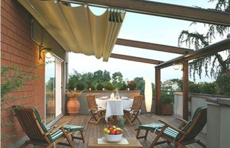 Right awnings for deck to make it attractive awnings for decks awnings over decks backyard ideas medium size permanent awning for deck XEISVUK Pergola Garage, Ombra Pergola, Design Per Patio, Deck Awnings, Deck Shade, Roof Terrace Design, Deck Canopy, Backyard Shade, Terrace Garden Design