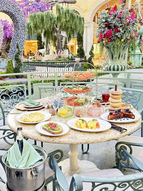 7 Cute Brunch Spots On The Las Vegas Strip Vegas Brunch Spots, Best Brunch In Vegas, Vanderpump Las Vegas, Las Vegas Brunch On The Strip, Best Breakfast In Las Vegas, Brunch In Vegas, Brunch Las Vegas, Brunch Vegas, Brunch In Las Vegas