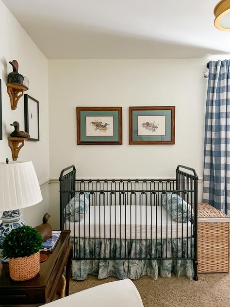 Vintage Nature Nursery, Nursery Baby Boy Ideas, Vintage Baby Room Ideas, Vintage Modern Nursery, Ralph Lauren Boy Nursery, Southern Baby Boy Nursery, Baby Boy Vintage Nursery, Country Boy Nursery, Antique Farm Nursery