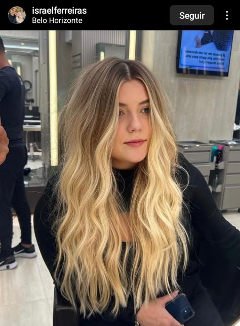 Change Hair, Blonde Hair Inspiration, Bleach Blonde, Hair Inspo Color, Dream Hair, How To Make Hair, Balayage Hair, Hair Looks, Dyed Hair