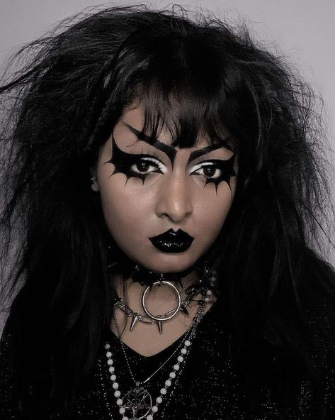 you’re a creature of destruction - 45 grave - evil - - #goth #makeup #tradgoth #deathrock #vampire #classic #alternative #gothic… 45 Grave, Goth Winter, Trad Goth Makeup, Eyeliner Designs, Trad Goth, Alt Makeup, Alternative Makeup, Cool Makeup Looks, Romantic Goth