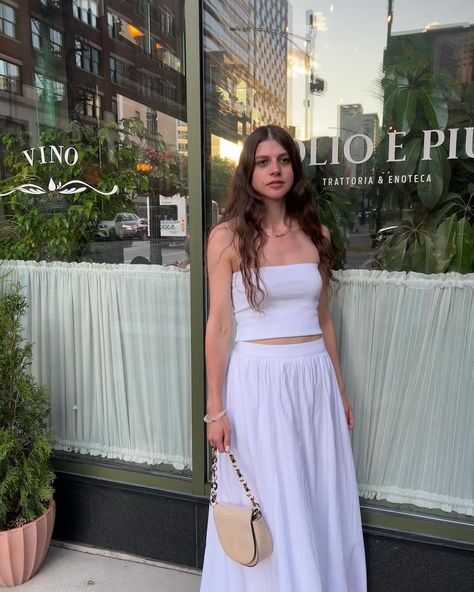 see how I support my local italian restaurant instead of flying all the way to italy? very mindful, very demure @hm @commense.official euro summer aesthetic, cute italian bistros, cafe vibes, minimalist fashion, neutral outfit inspo, all white look, tube tops, full maxi skirts, gold jewelry, olives and pasta Euro Summer Aesthetic, Commense Official, Cafe Vibes, Italian Bistro, White Look, Full Maxi Skirt, Euro Summer, Tube Tops, Aesthetic Cute