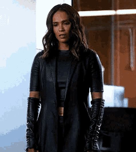 Mazikeen Smith Outfits, Mazikeen Outfits, Mazikeen Smith, Lucifer Mazikeen, Maze Lucifer, Lesley Ann Brandt, Emo Fits, Hot Halloween Outfits, Halloween Party Outfits