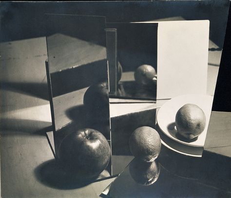 Florence Henri, "Composition abstraite [Still-life composition]", 1929, collage, gelatin silver print cut and pasted on paper. Paul Outerbridge, Florence Henri, Surrealist Photographers, Surrealist Photography, Avant Garde Photography, Mirror Photography, Moholy Nagy, Max Ernst, Experimental Photography