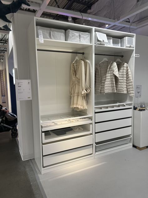 Dressing With Wardrobe, Pax Wardrobe Ideas, Clothing Rack Bedroom, Pax Closet, Ikea Pax Closet, Dressing Room Closet, Classy Living Room, Dream Closet Design, Luxury Room Bedroom