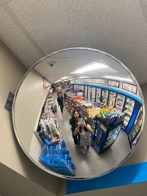 Pic fish eye photo store convenience snacks mirror picture friends gas station photo inspo idea pics aesthetic Fisheye Mirror, Fish Eye Mirror, Pics For Drawing, Bubble Mirror, Ways To Pose, Eye Mirror, Store Mirror, Art Pfp, Room Furniture Ideas