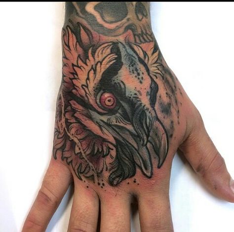 Tattoo designs Throne Tattoo, Black Throne, Vulture Tattoo, Bearded Vulture, Horse Flowers, Old Tattoos, Awesome Tattoos, Classy Tattoos, Hand Tattoo