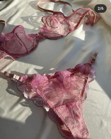 Vintage Paris Aesthetic, Parisian Vintage, French Aesthetic, Elegant Lingerie, Pretty Bras, Lingerie Inspiration, Outfit Vintage, Paris Aesthetic, Vintage Outfit