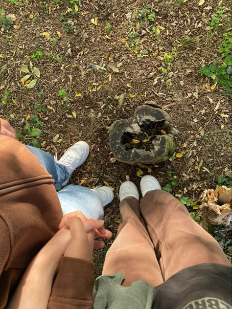 Wlw Couples Aesthetic, Aesthetic Couple Pics Wlw, Couples In Autumn, Fall Lesbian Couple Aesthetic, In Love With My Best Friend Aesthetic, Wlw Romance Aesthetic, Two Girlfriends Aesthetic, Wlw Family Aesthetic, Wlw Holding Hands