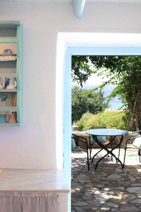 Greece Home Aesthetic, Greece Aesthetics Interior, Greek Countryside Aesthetic, Italian House By The Sea, Summer In Greece Aesthetic Vintage, Mediterranean Aesthetic, Deco Champetre, Living In Italy, Salou