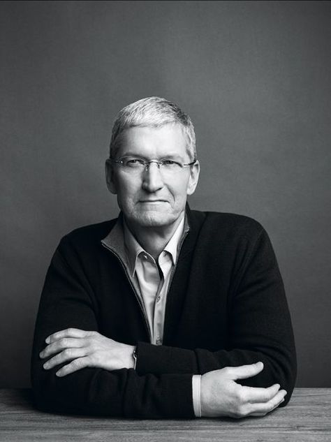 Tim Cook, Apple CEO photographed in Cupertino, CA. March 2015 Tim Cook, Headshot Poses, Corporate Portrait, Classic Portraits, People Icon, Men Photoshoot, People Of Interest, Corporate Headshots, Business Portrait